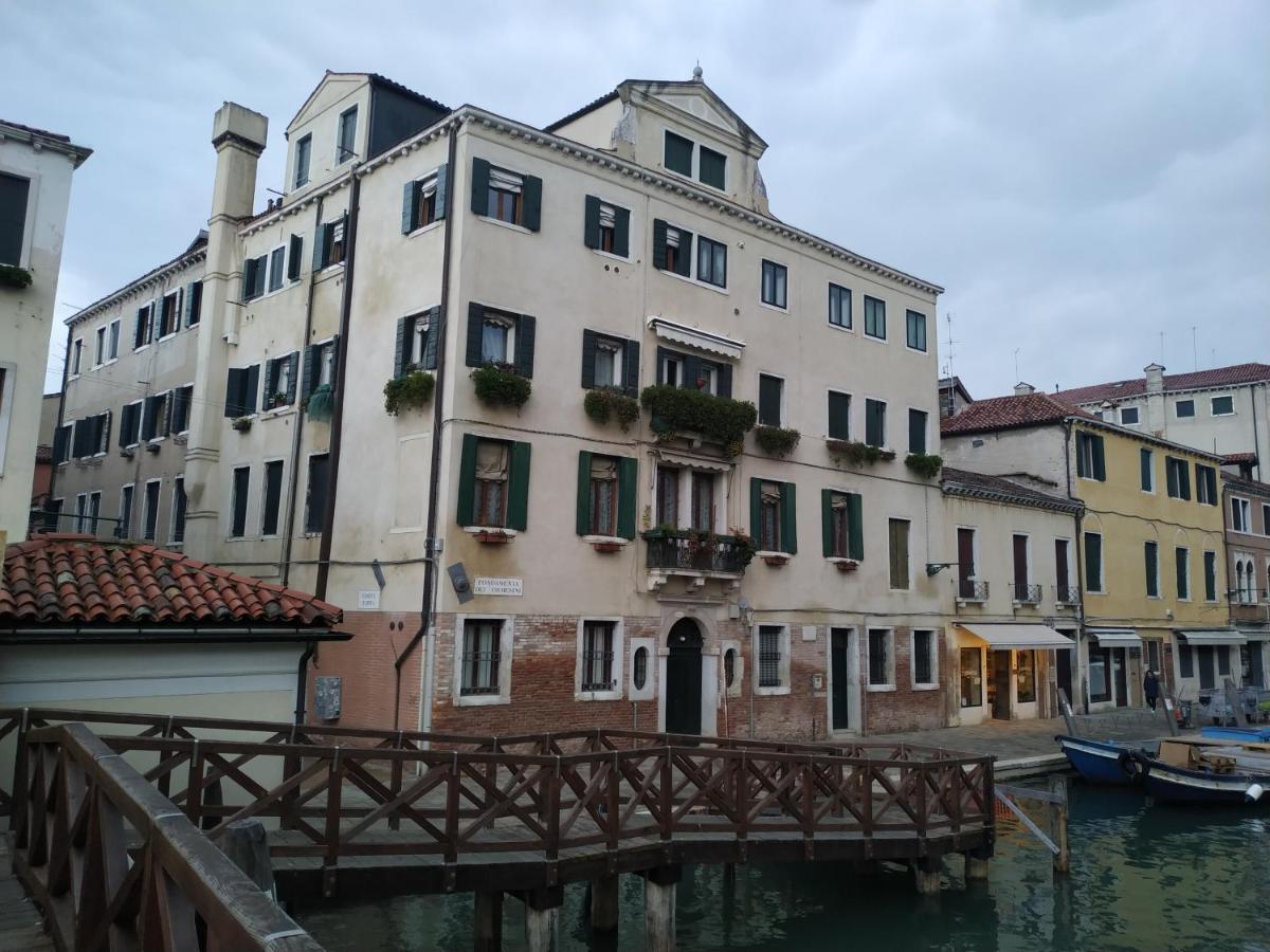 Guizzo Apartment Venezia Eksteriør bilde