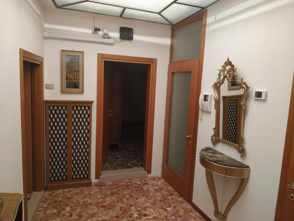Guizzo Apartment Venezia Eksteriør bilde